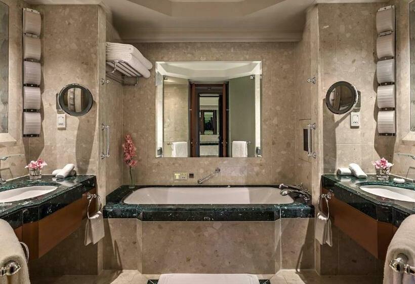 اتاق لوکس با تخت بزرگ, The Peninsula Bangkok