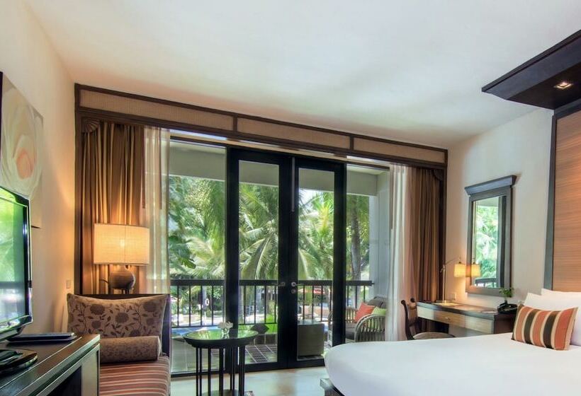 Номер Deluxe Вид на Бассейн, Siam Bayshore Resort Pattaya