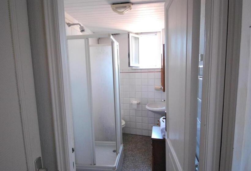Номер Стандарт, Albergo La Vela