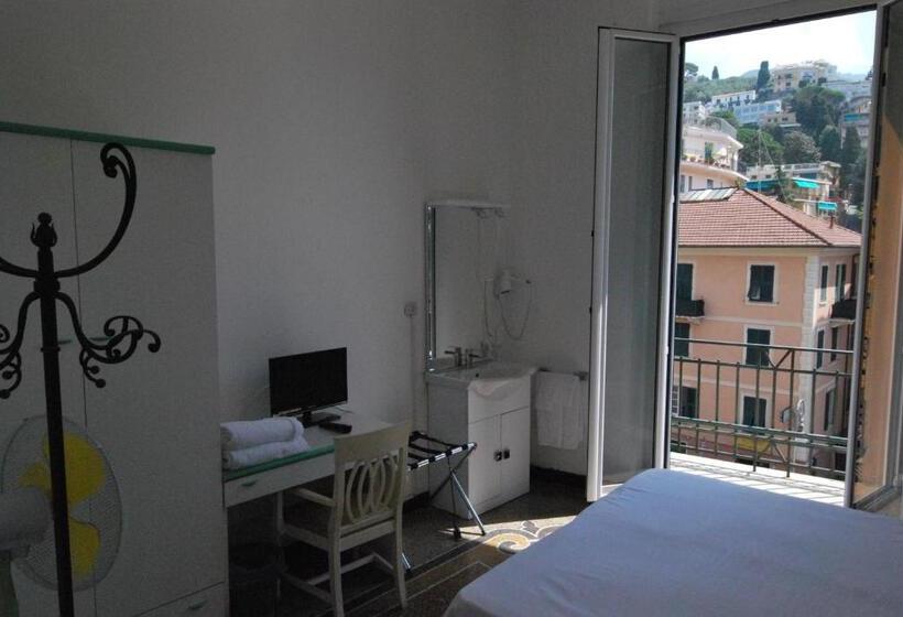 Quarto Estandar Banheiro Compartilhado, Albergo La Vela