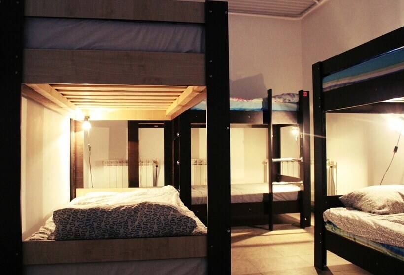 共用房间的床, Like Hostel Kaluga