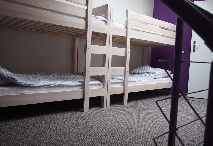 Номер Стандарт, Moon Hostel Poznań