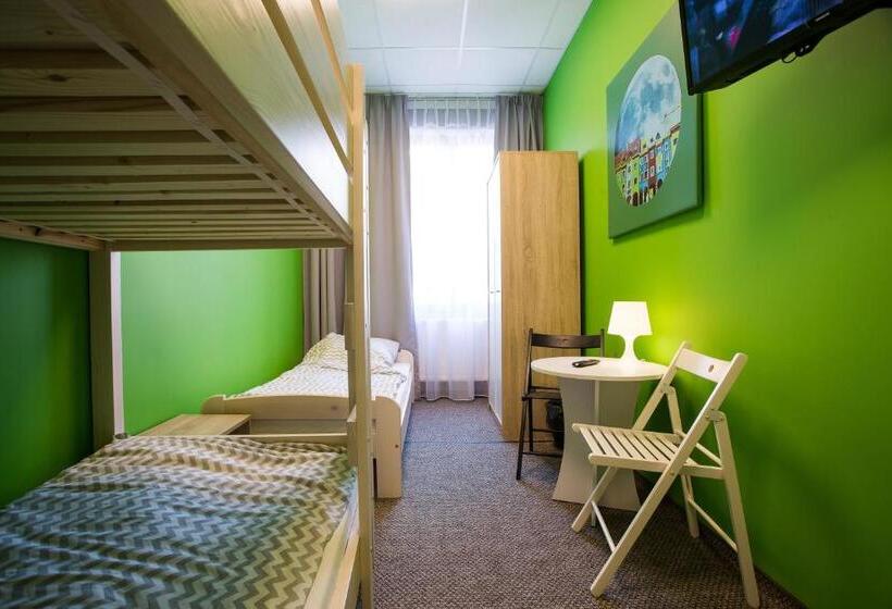 Четырехместный Номер Стандарт, Moon Hostel Poznań