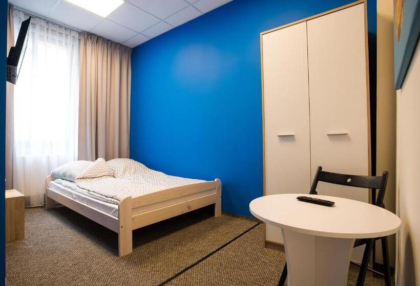 Номер Стандарт Индивидуальный, Moon Hostel Poznań