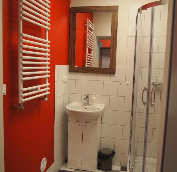 Четырехместный Номер Стандарт, Moon Hostel Poznań