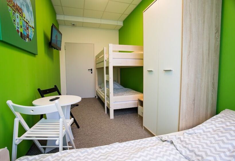 Номер Стандарт, Moon Hostel Poznań