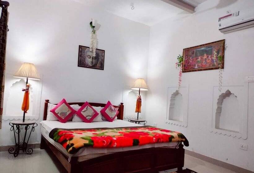 Quarto Deluxe, Mandawa Palace And Restaurent