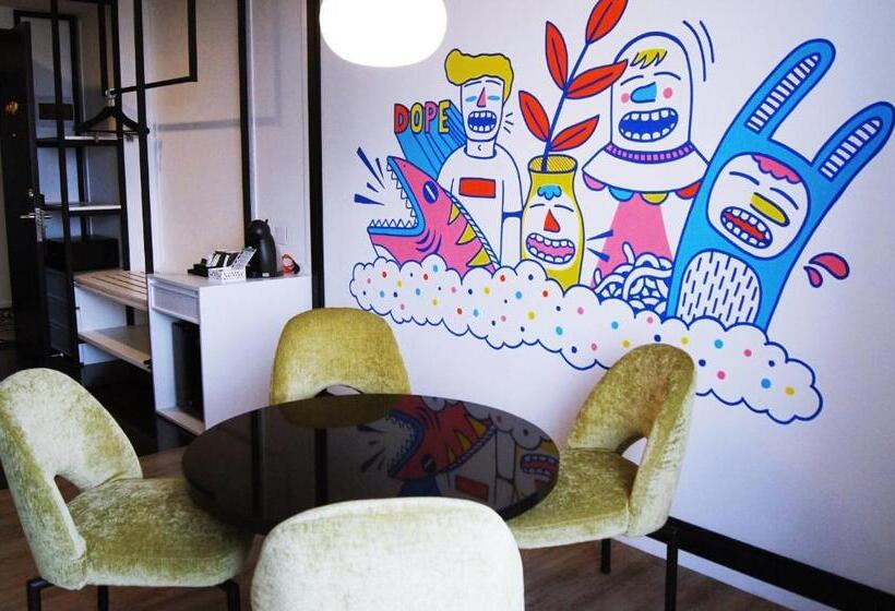 Студия Стандарт, De Braga, Artotel Curated
