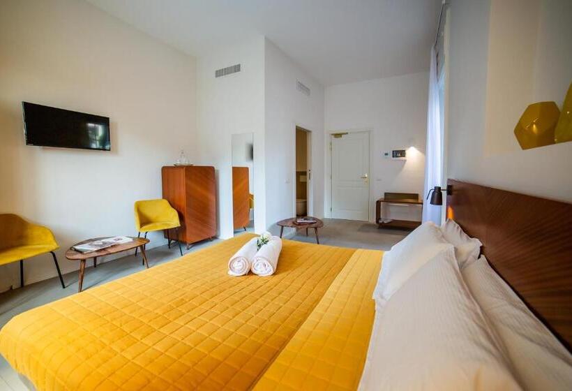 Полулюкс, Le Stanze Del Lago Suites & Pool