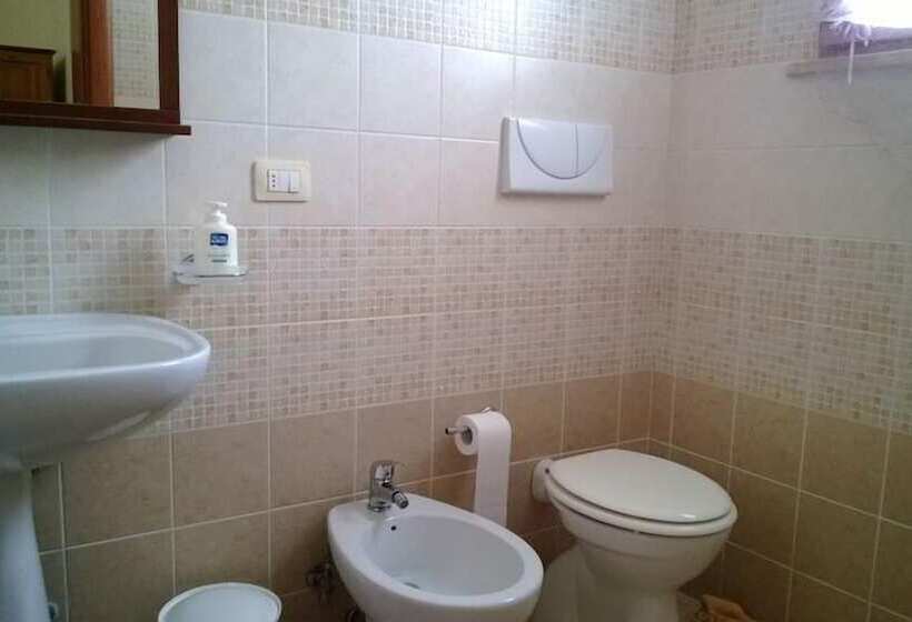 Номер Стандарт Трехместный, B&b Grekal Salento