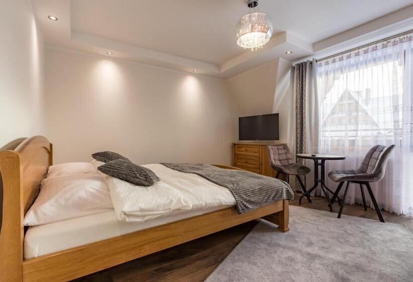 Апартаменты 3 Спальни, Leśny Dwór