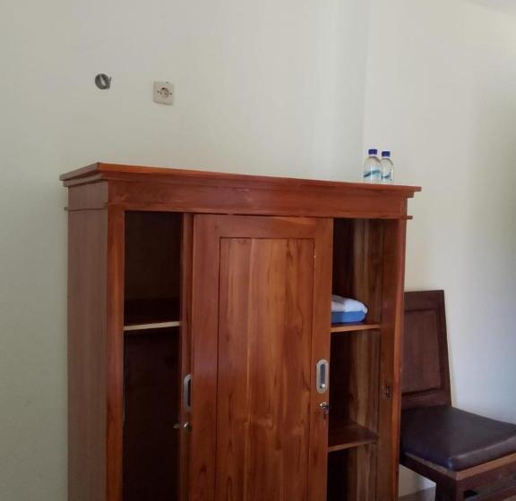 اتاق لوکس با چشمانداز دریا, Pesona Bali Room And Restaurant