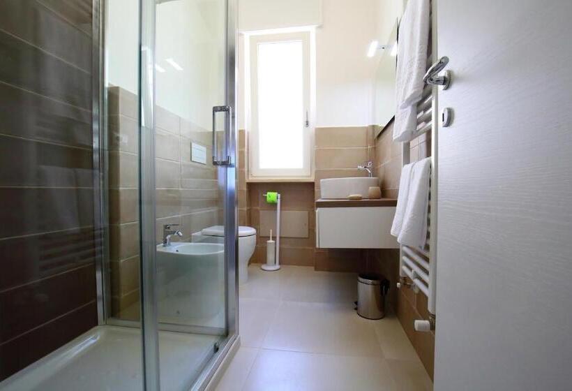 Quarto Triplo Estandar com Sacada, Antica Tonnara Gallipoli