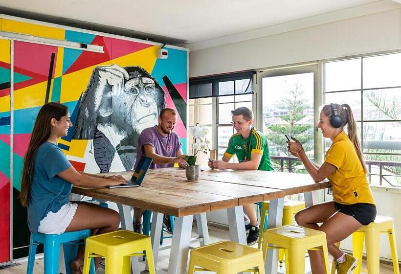 스탠다드 룸 공동 욕실, Mad Monkey Hostel Coogee Beach