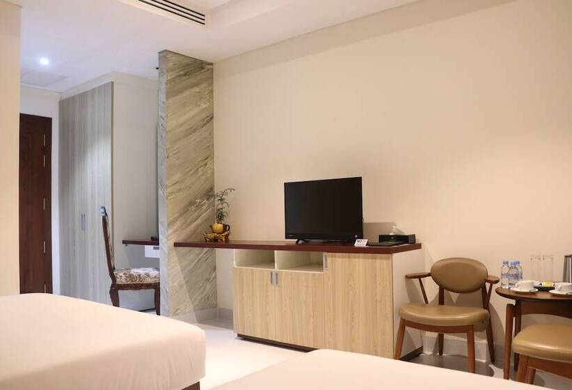 Номер Стандарт Трехместный, Lcs Hotel & Apartment