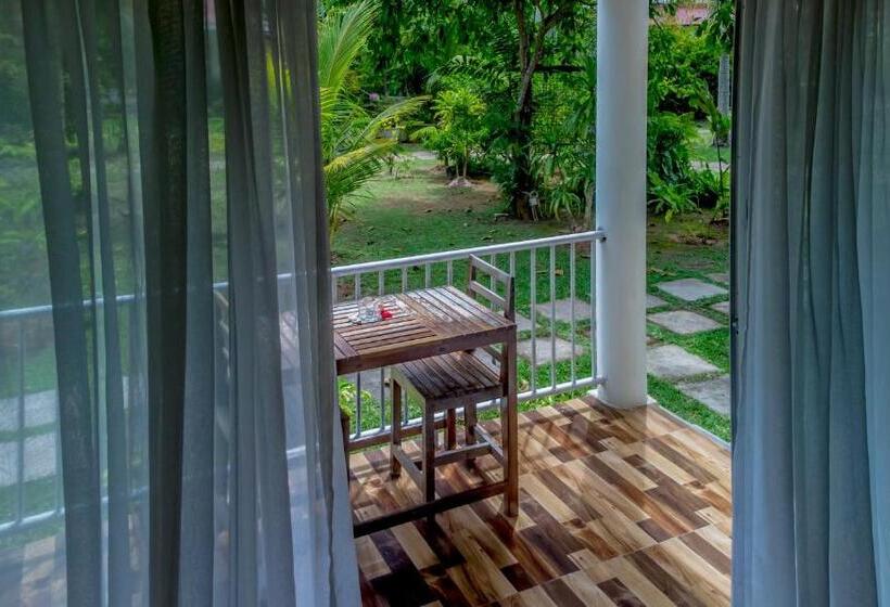 آپارتمان 1 خوابه با چشم‌انداز باغ, Villa Rafia
