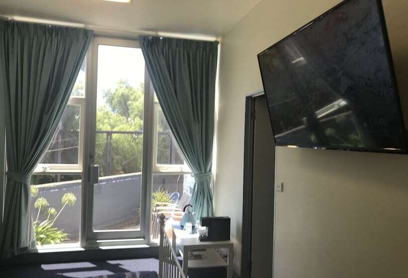 디럭스 스위트, Smartstay Melbourne