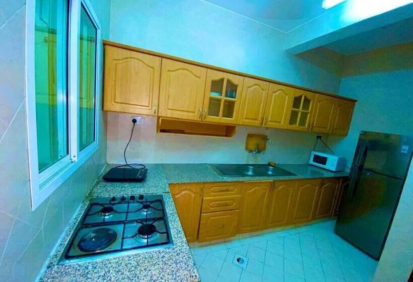 آپارتمان 2 خوابه, Savoy Inn Hotel Apartments