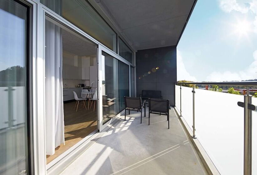 １ベッドルームアパートメント, Living Suites