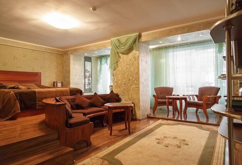 Люкс, Mercury Hotel Complex