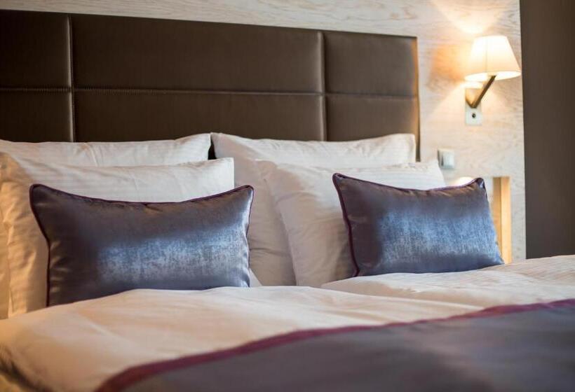 Номер Basic, Aura Hotel   Adults Only