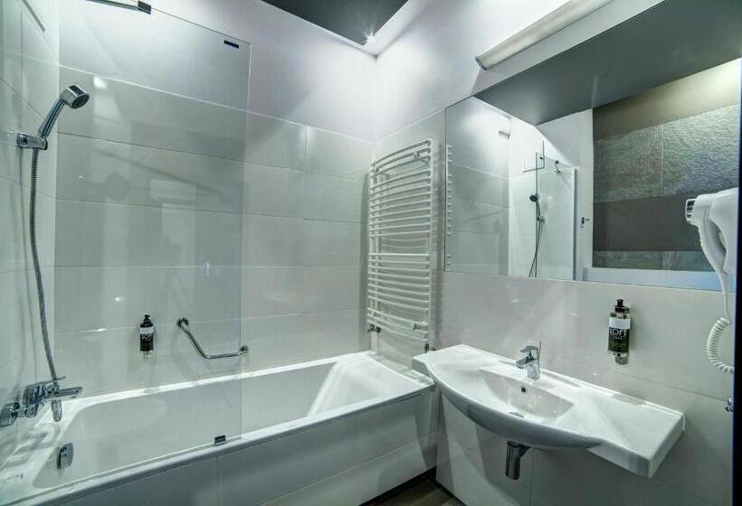 Номер Economy, Loft 1898
