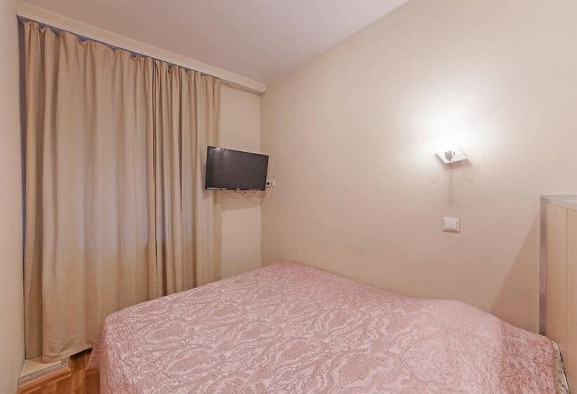 اتاق راحتی, Samsonov Hotel On Goncharnaya 8