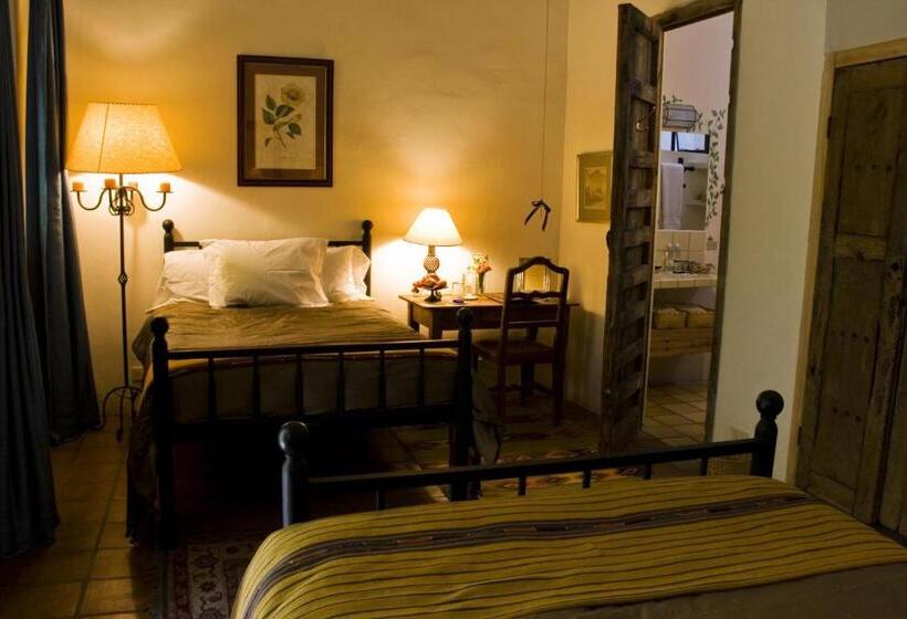 스탠다드 룸 더블 침대 2개, Casa Mision De San Miguel