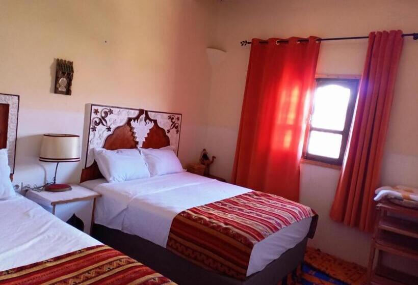 اتاق استاندارد سه نفره, Tizi Maison D Hôtes