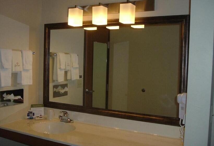 Люкс Повышенной Комфортности, Americinn By Wyndham Sturgeon Bay