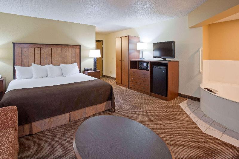 Люкс Superior, Americinn By Wyndham Two Harbors Near Lake Superior