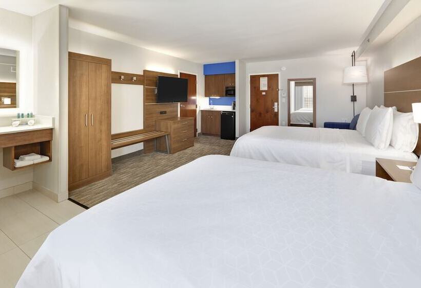 Люкс, Holiday Inn Express & Suites Irving Conv Ctr   Las Colinas, An Ihg