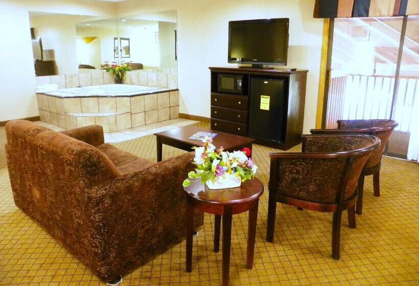 Люкс Кровать Кинг, Royalton Inn & Suites Upper Sandusky
