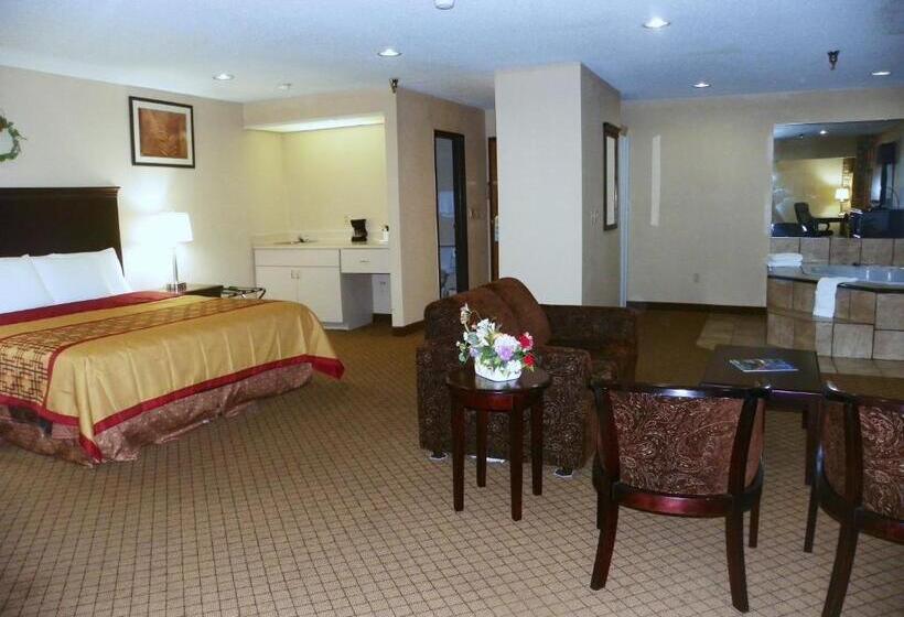 Люкс Кровать Кинг, Royalton Inn & Suites Upper Sandusky