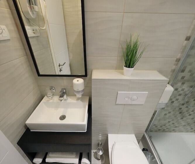 اتاق سوپریور, Downtown Boutique Hostel