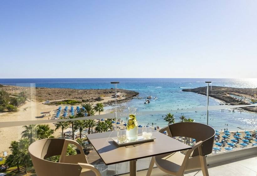 Номер Superior Вид на Море, Chrysomare Beach Hotel & Resort