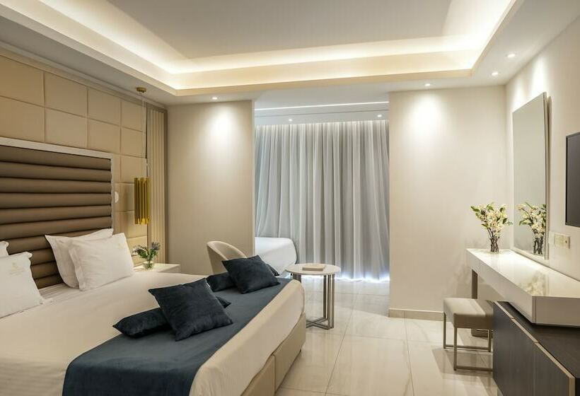 Семейный Номер Вид на Море, Chrysomare Beach Hotel & Resort