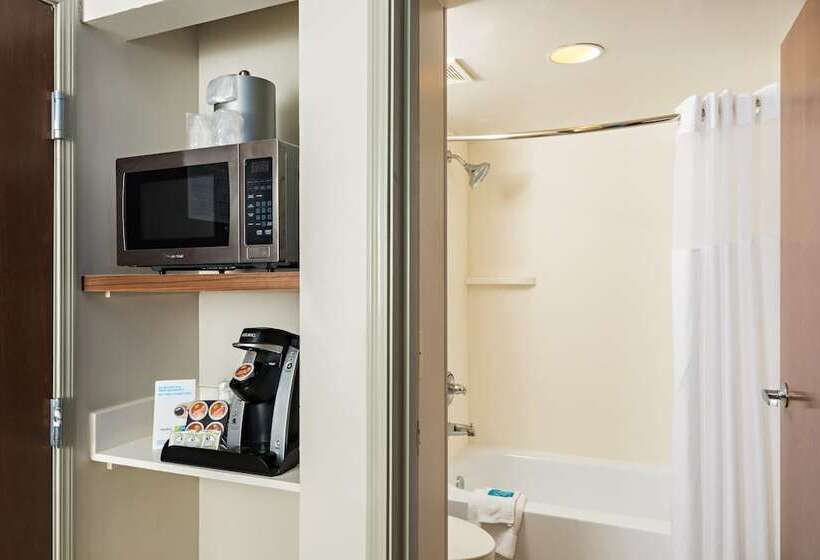 Номер Стандарт 2 Двуспальные Кровати, Holiday Inn Express Peoria North   Glendale, An Ihg
