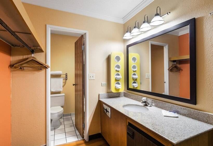 Номер Deluxe, Motel 6libertyville, Il