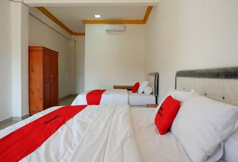 اتاق خانوادگی, Reddoorz Near Bolu Toraja
