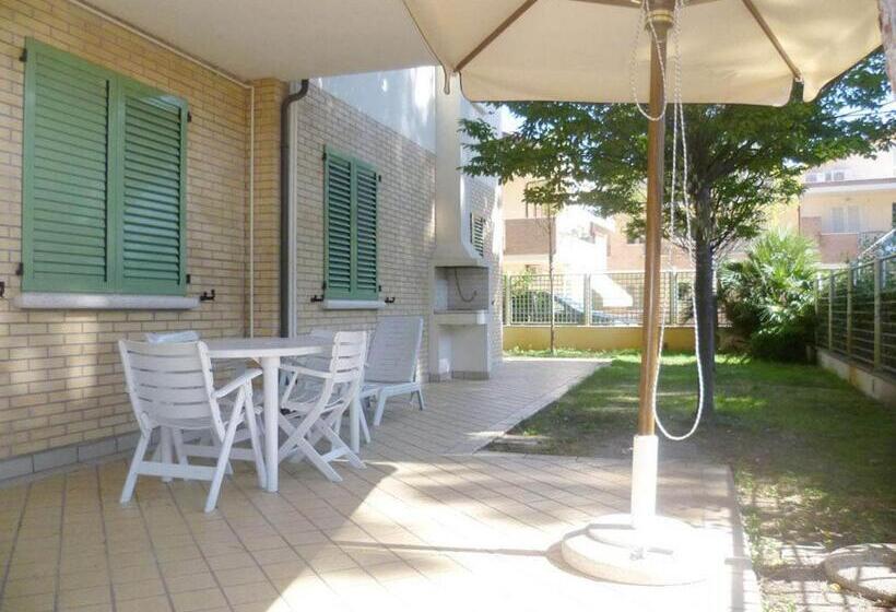Апартаменты 1 Спальня Нижний Этаж, Residence La Rotonda