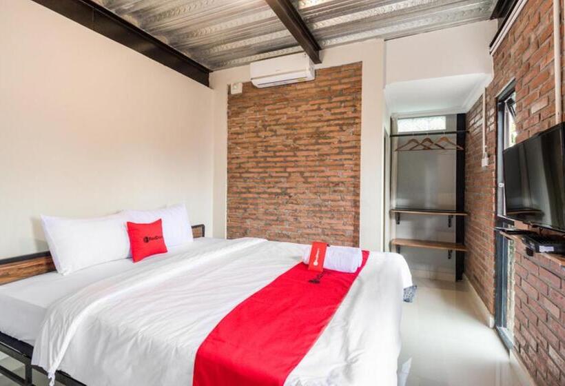 Номер Deluxe, Reddoorz Syariah @ Babadan Baru Jakal