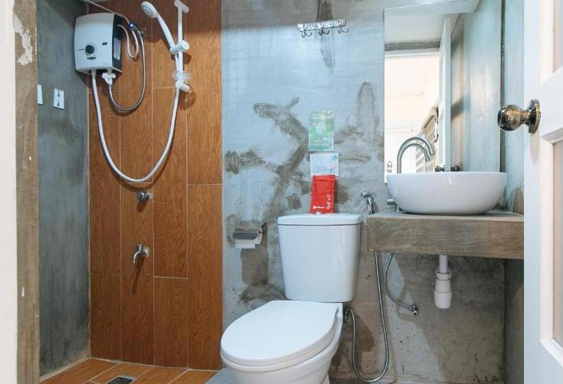 Номер Стандарт, Reddoorz Plus Near St Lukes Bgc