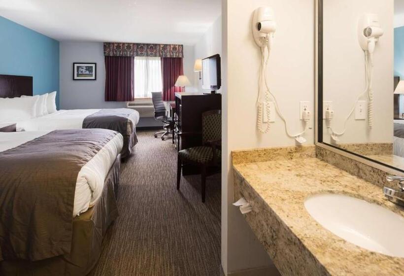 Номер Стандарт 2 Двуспальные Кровати, Best Western New Baltimore Inn