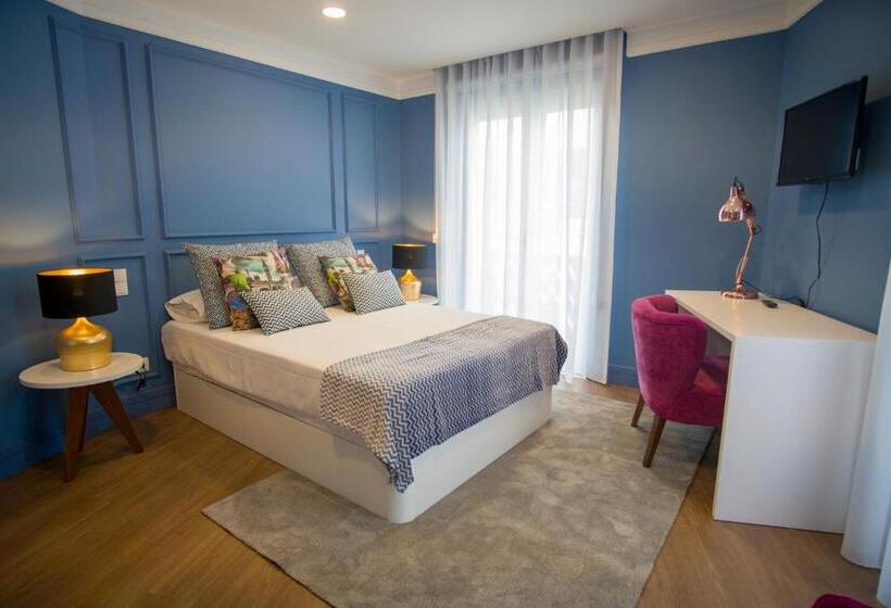 Номер Deluxe с Балконом, Zigzag Hostel