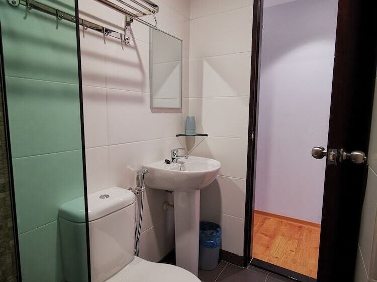 اتاق خانوادگی, D Green Hotel Kuching