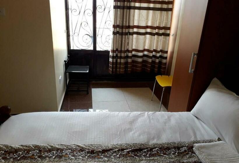 اتاق لوکس با بالکن, Egret Pilgrims Inn