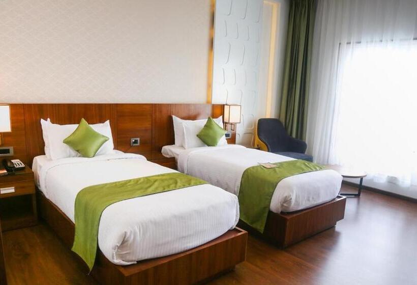 Номер Deluxe, Ceasar Palace Kottayam