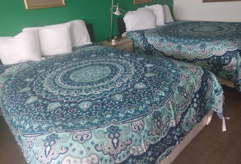 Номер Стандарт, Capri Motel