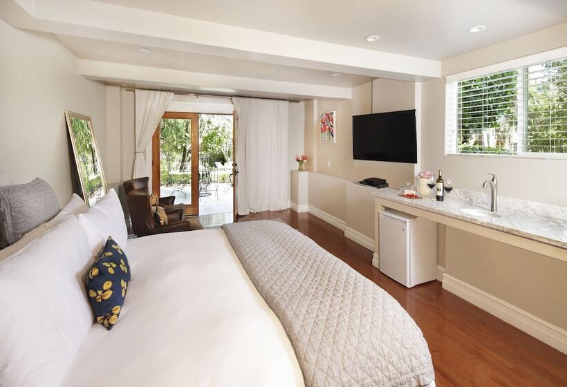 Номер Executive, Calderwood Inn